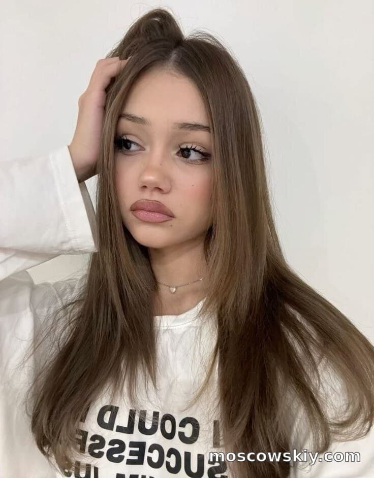 Bella 3