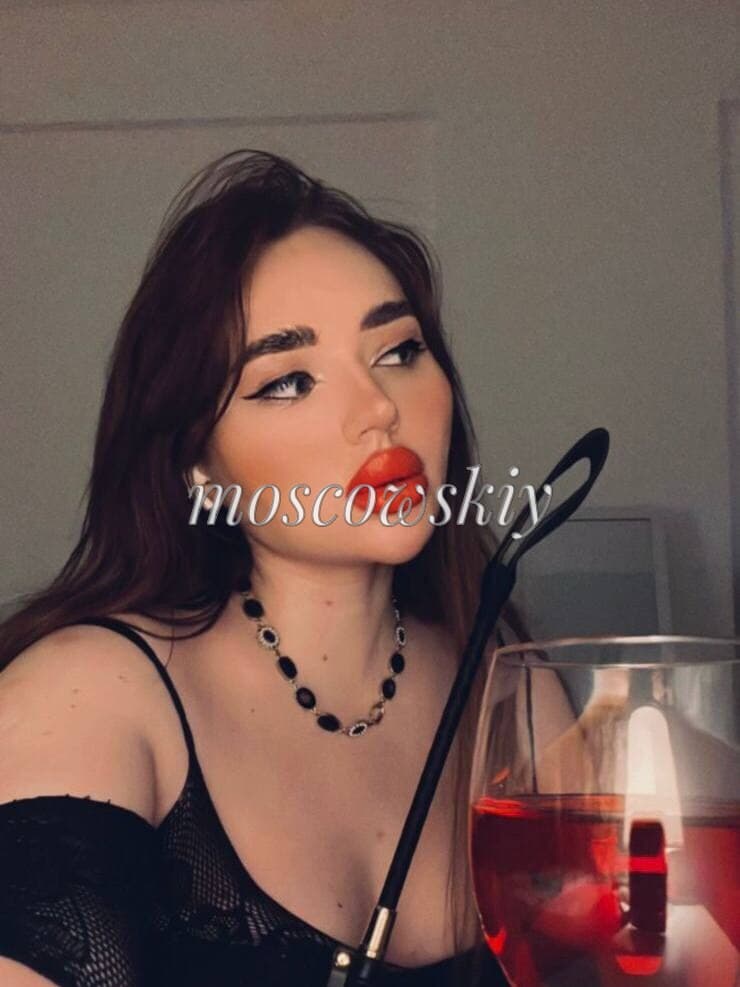 Альбина, эскорт-сопровождение в Москве 5
