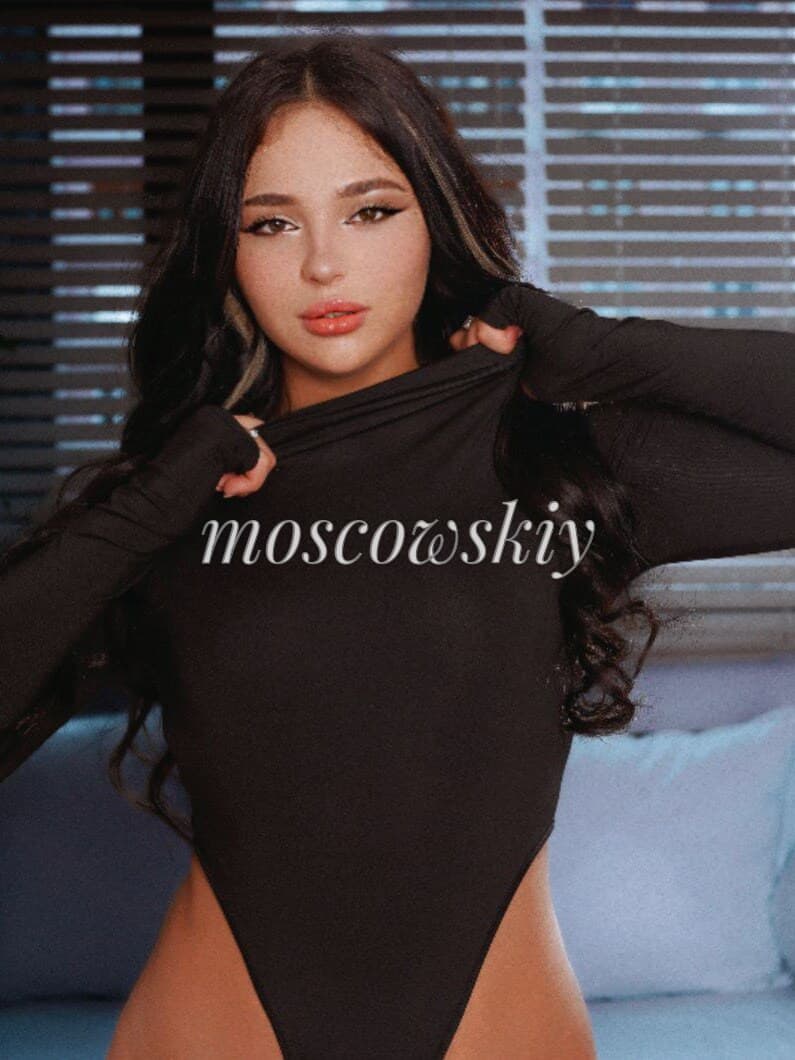 Адриана, эскорт-сопровождение в Москве 3