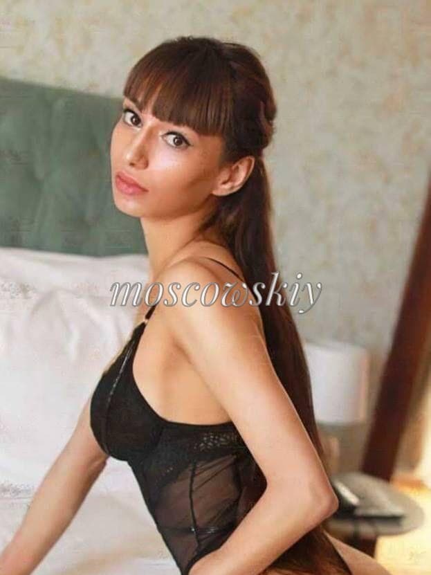 Доминика, эскорт-сопровождение в Москве 3