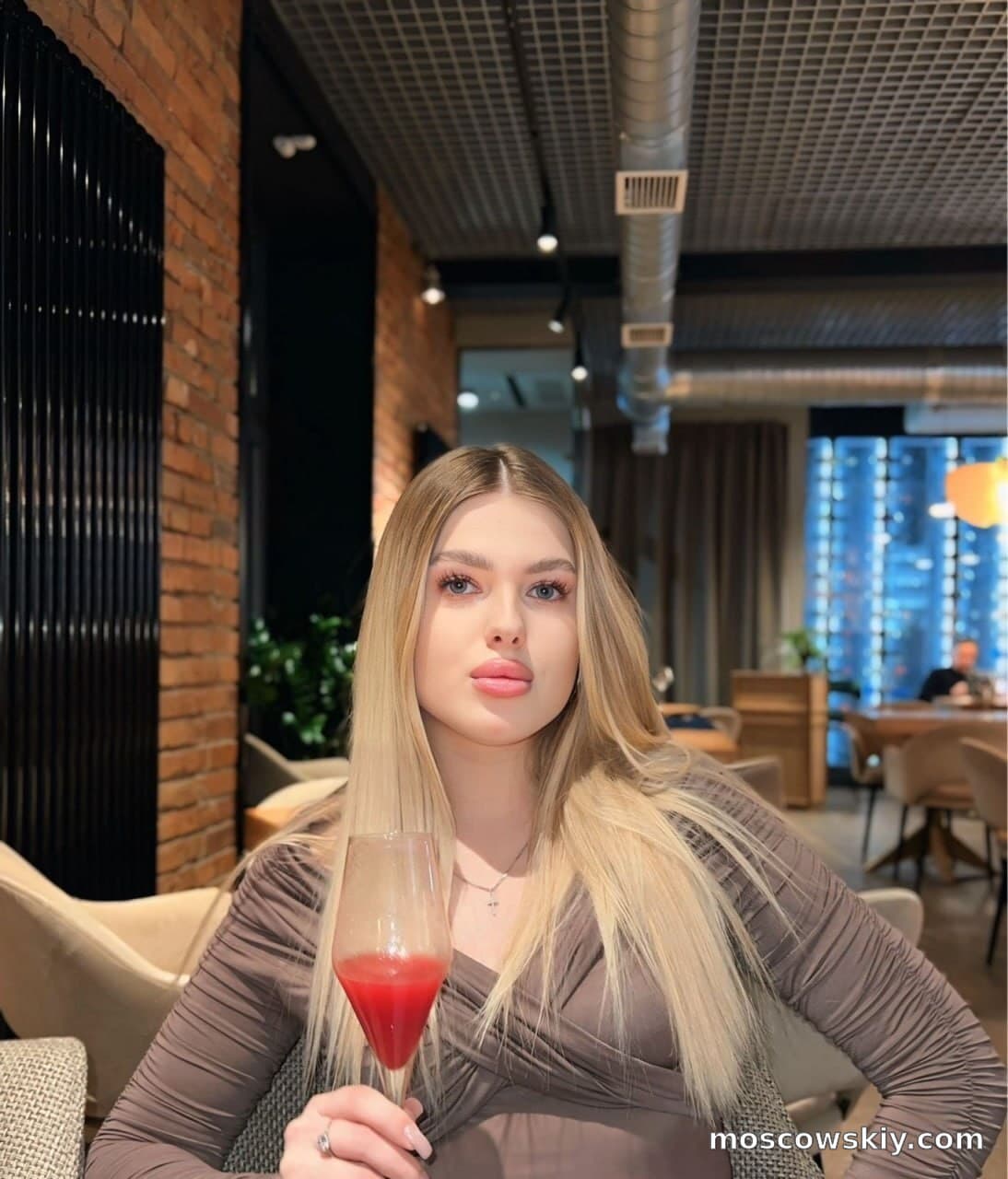 Мила 8