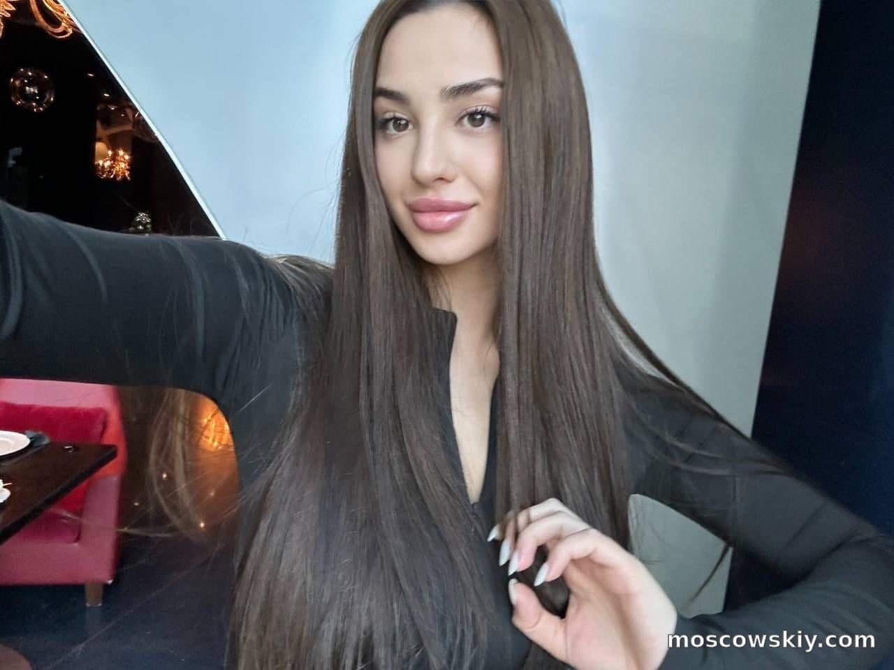 Leyla 9